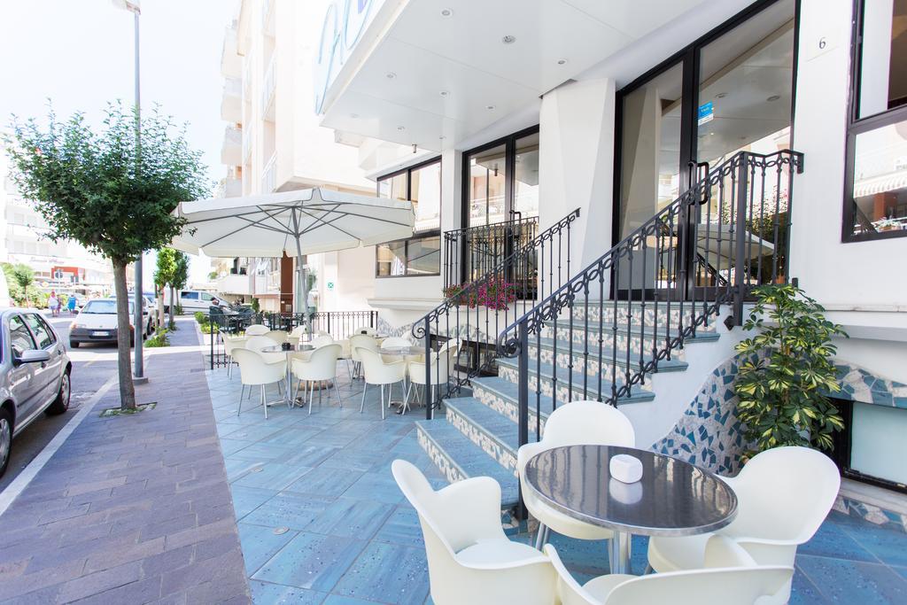 Hotel Clipper Католика Екстериор снимка